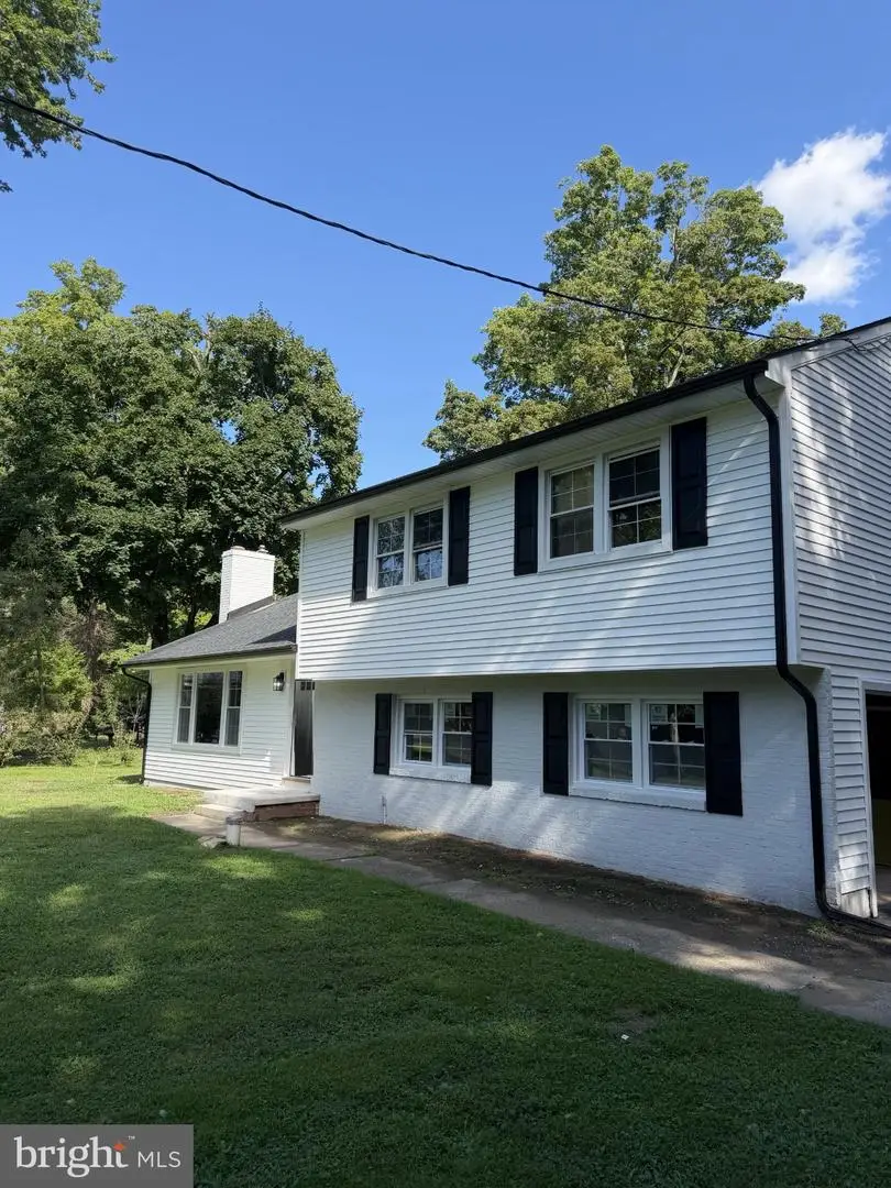 367 W Upper Ferry Rd, Ewing, NJ 08628 - #1