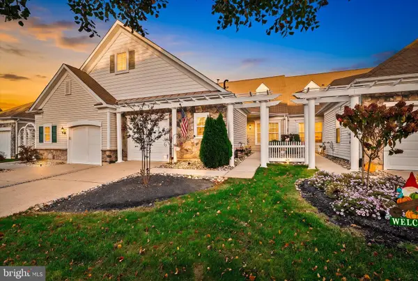 5 Falcon Ct, HAMILTON, NJ 08690