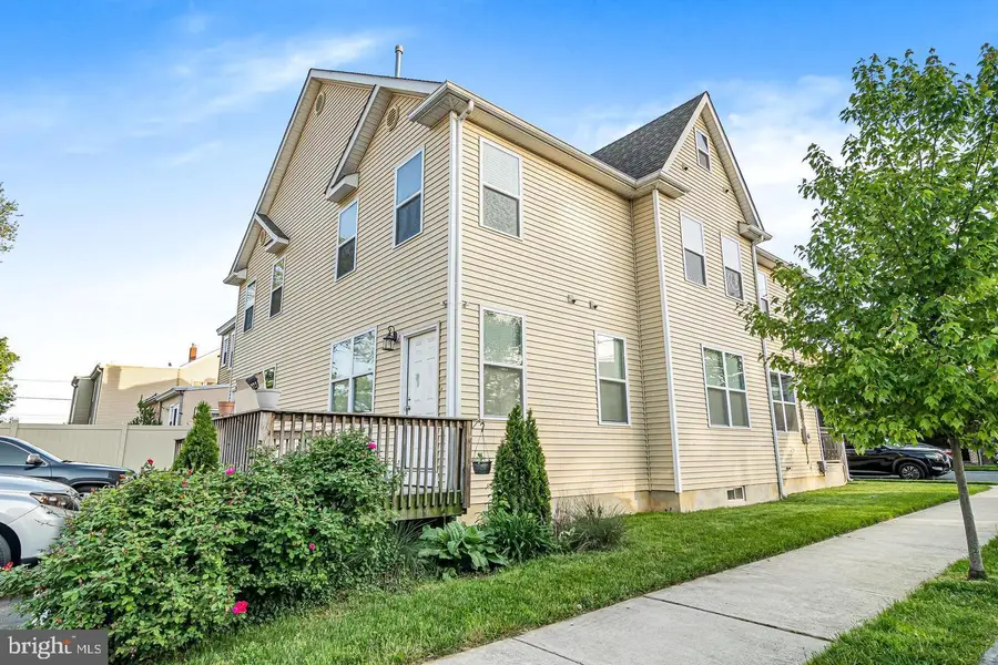 826 Plum St, Trenton, NJ 08638 - #2