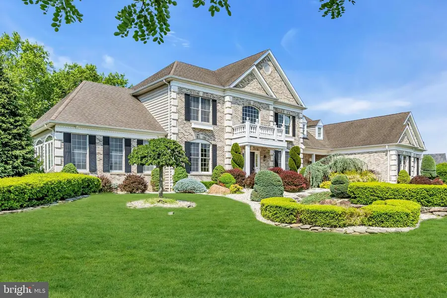 1 Ethan Dr, Farmingdale, NJ 07727 - Image #2