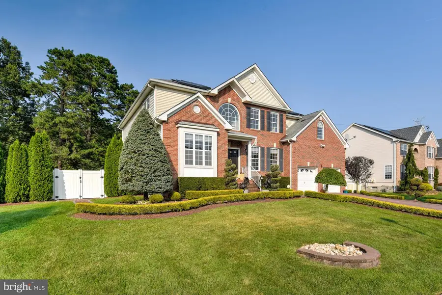 12 Ellis Ct, Morganville, NJ 07751 - Image #3