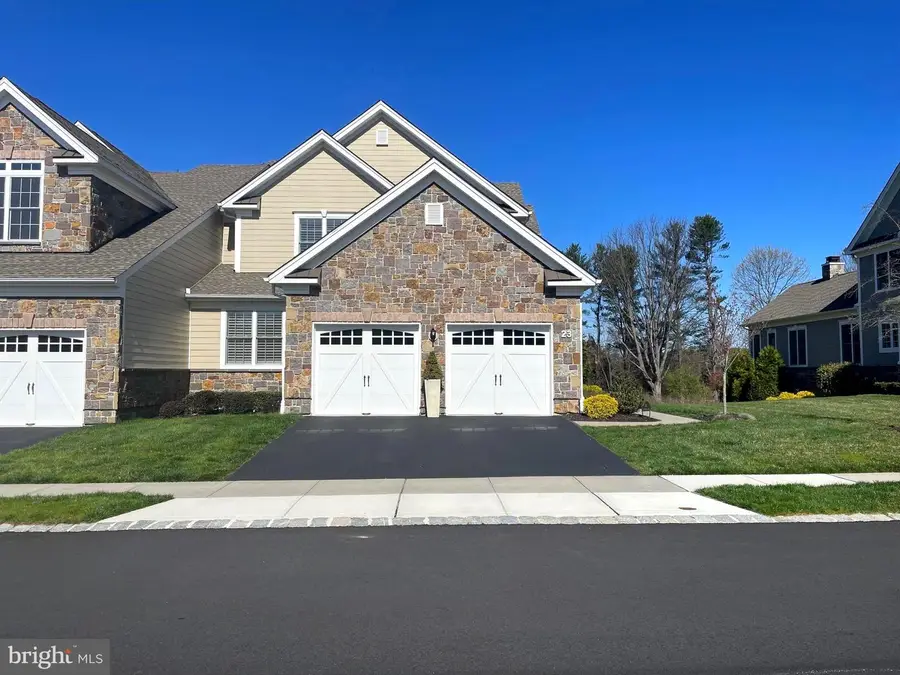 23 Stratford Ln #483, Holmdel, NJ 07733 - Image #2