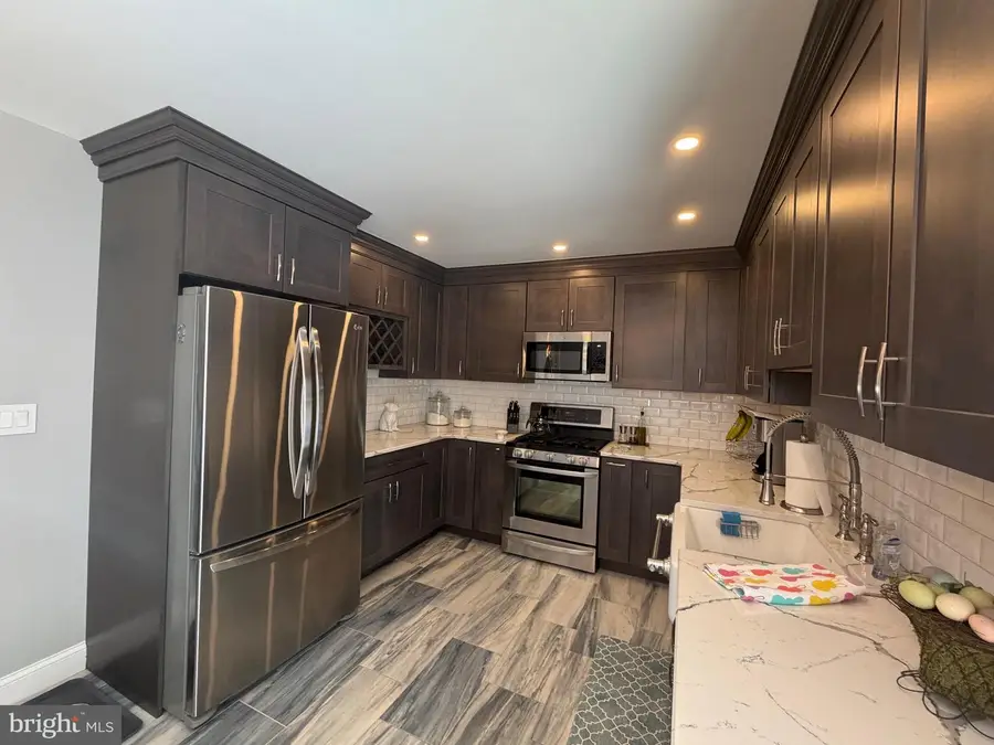 118 Darien Road, Howell, NJ 07731 - #3