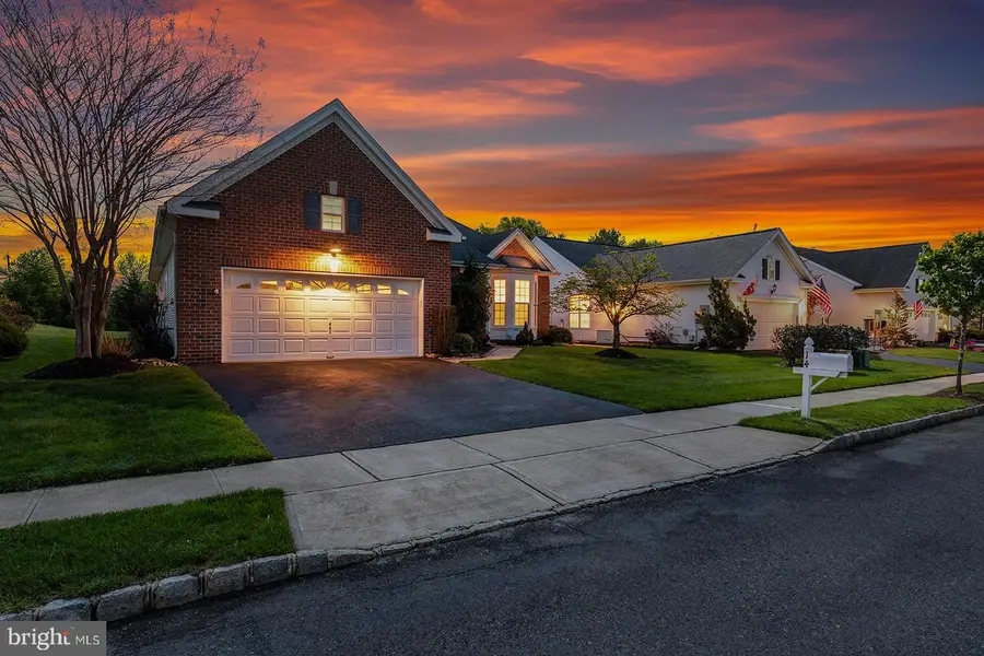 14 Williamsburg Ct, Allentown, NJ 08501 - #3