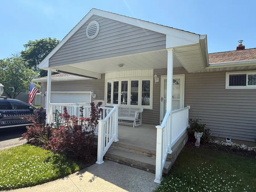 27 Maplecrest Dr, Neptune, NJ 07753 - #3
