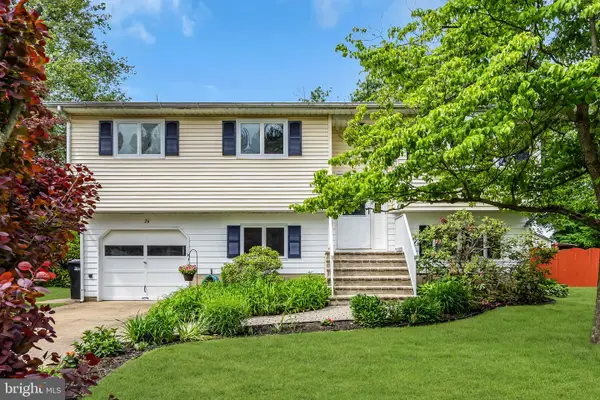 26 Allen Drive, ALLENTOWN, NJ 08501