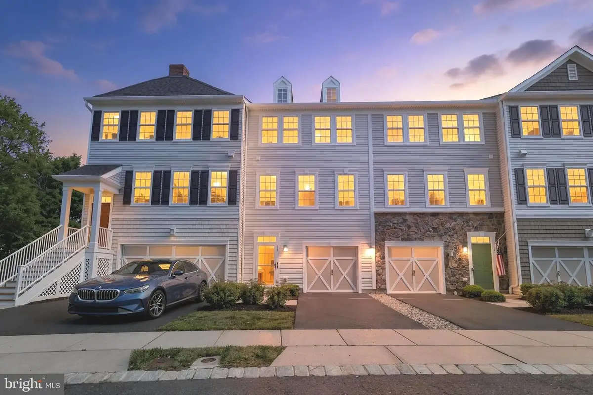 117 Beacon Ln, Eatontown, NJ 07724 - #1