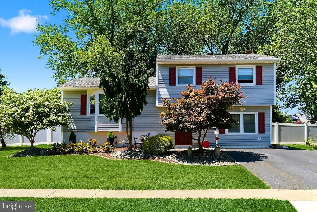 20 Bromley Drive, Hazlet, NJ 07730 - #1