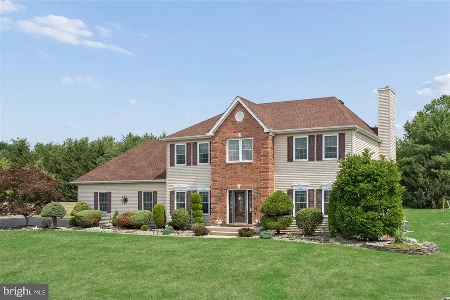 5 Hartnett Way, Millstone Township, NJ 08510 - #2