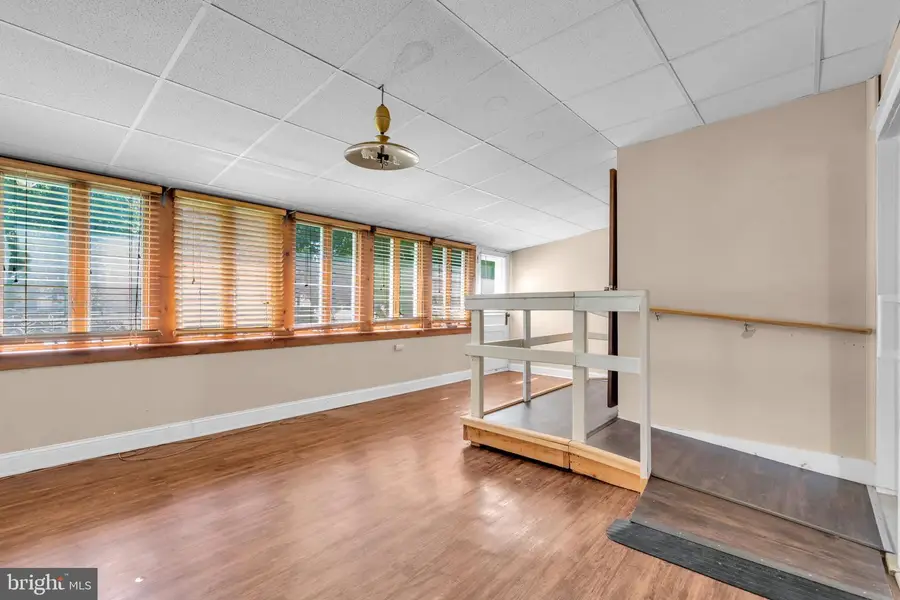 19 High St, Allentown, NJ 08501 - #3