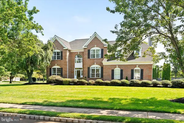 1 Somerset Ct, ALLENTOWN, NJ 08501