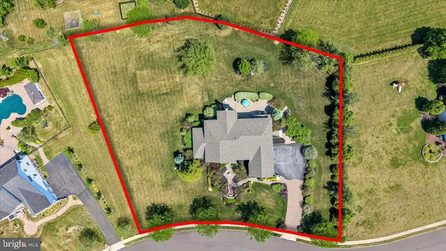 4 Apple Blossom Ln, Cream Ridge, NJ 08514 - #3