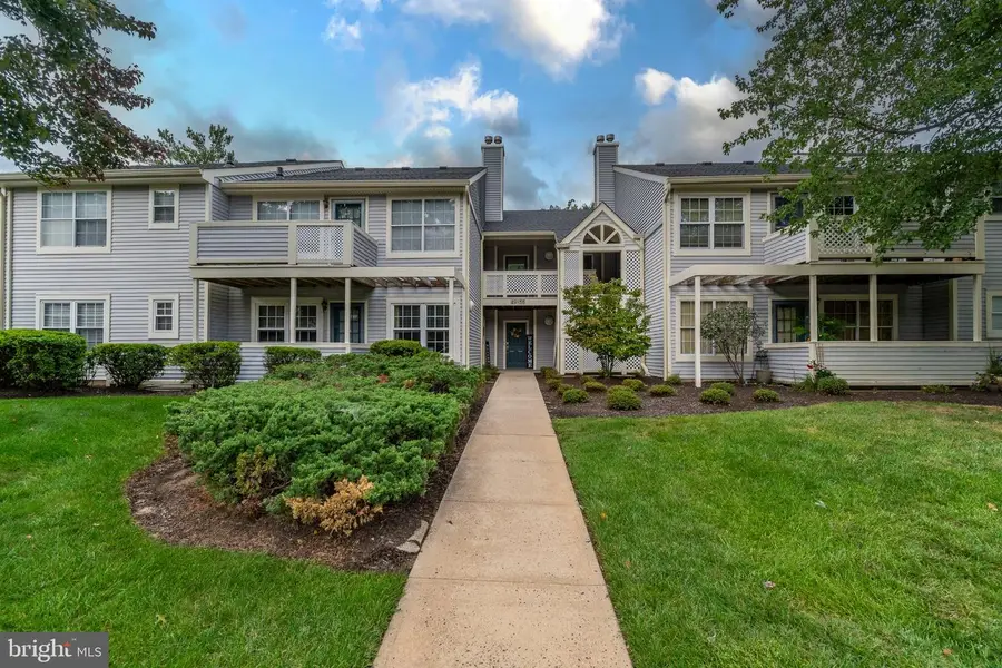 49 Chinkaberry Ct, Howell, NJ 07731 - #3