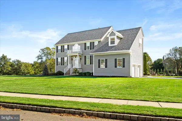 15 Smith Dr, ALLENTOWN, NJ 08501