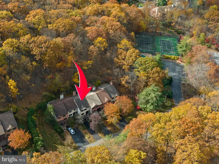 97 Continental Rd, Morris Plains, NJ 07950 - Image #2