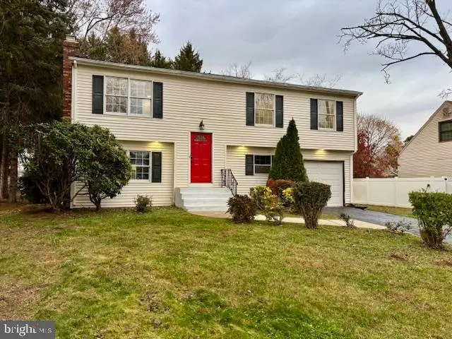 43 Linden Ln, Plainsboro, NJ 08536 - Image #2