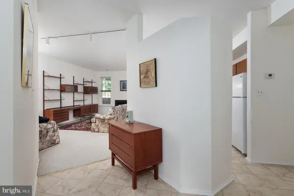 4031 Bayberry Ct, MONMOUTH JUNCTION, NJ 08852