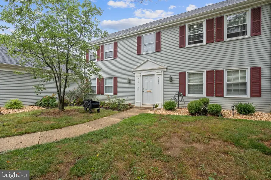 137-n Plymouth Ln, Monroe Township, NJ 08831 - Image #3