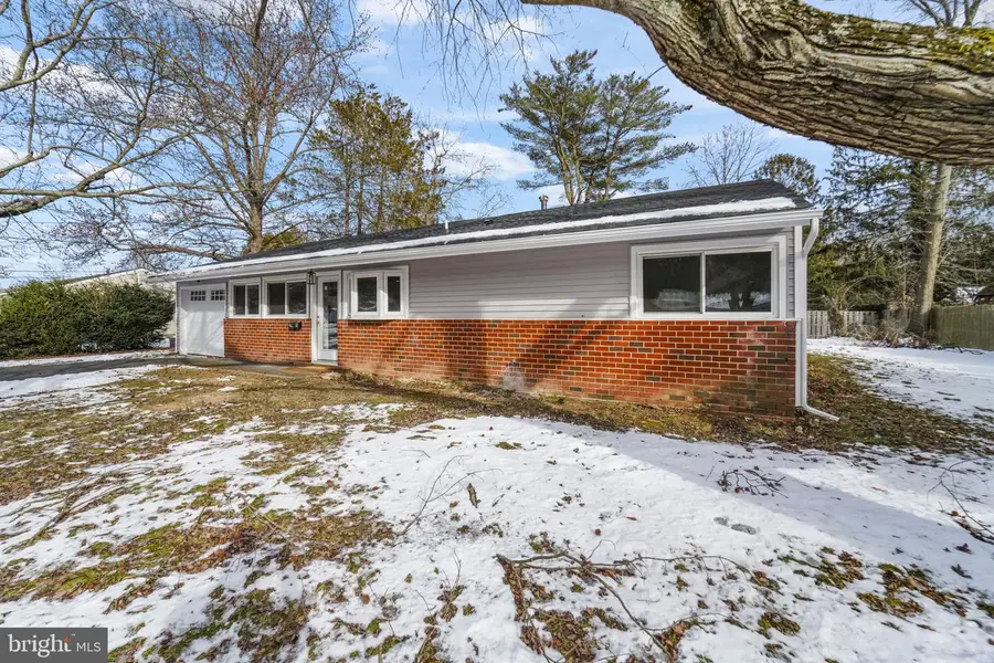 20 Stockton Rd, Kendall Park, NJ 08824 - Image #3