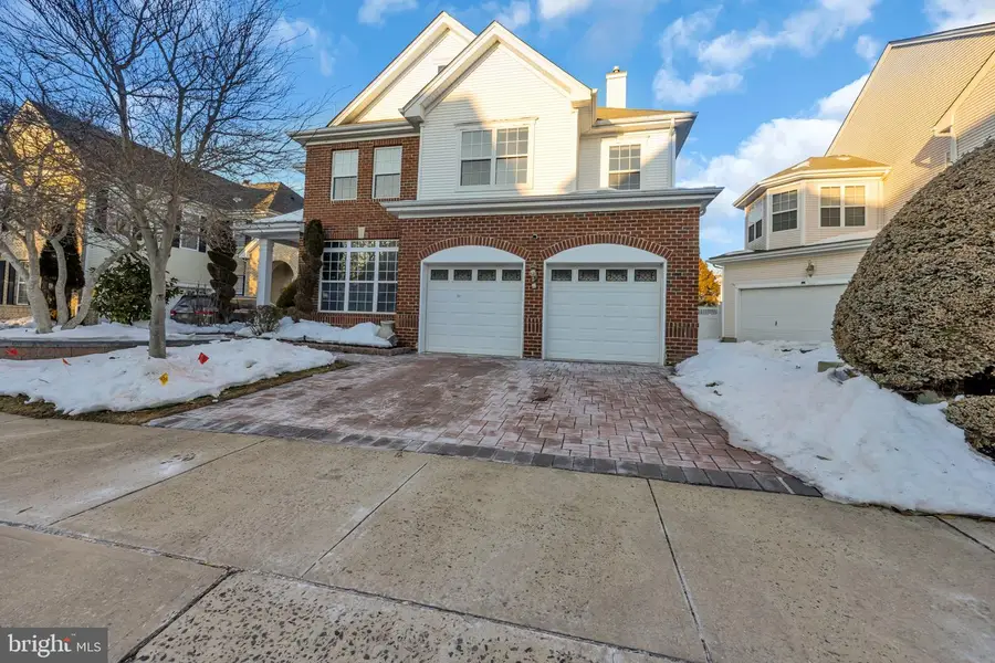 13 Heather Ct, Plainsboro, NJ 08536 - #2