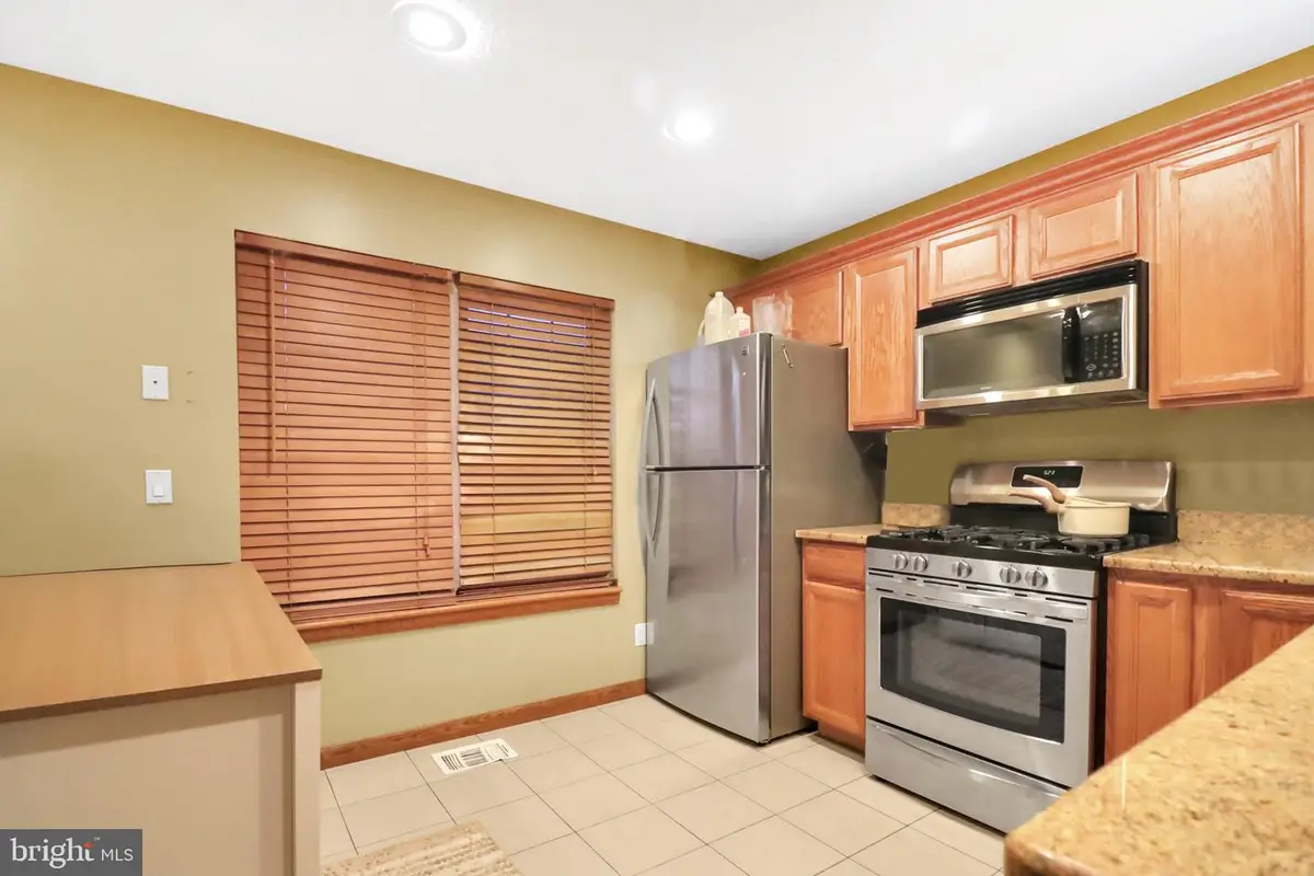 140 Lawrence, New Brunswick, NJ 08901 - Image #1