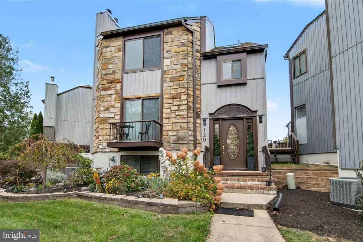 120 Diamond Ln, Old Bridge, NJ 08857 - Image #1