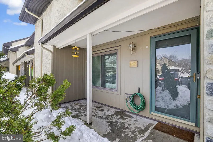 136 Hampshire Drive, Plainsboro, NJ 08536 - #3