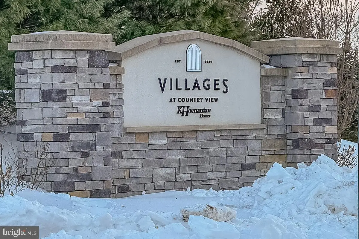 601 Charleston Dr, Monroe Township, NJ 08831 - #1