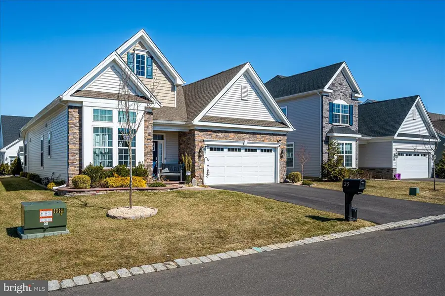 25 Starlight Dr, Monroe, NJ 08831 - #2