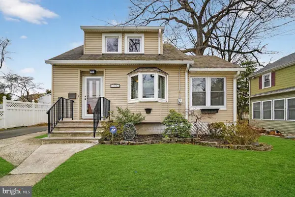 18 Eggers St, EAST BRUNSWICK, NJ 08816