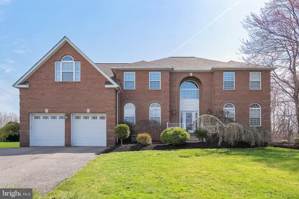 6 Lawrence Ct, MONROE TOWNSHIP, NJ 08831