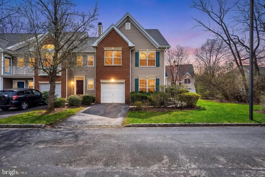 12 Hopkins Ct, Plainsboro, NJ 08536 - #3