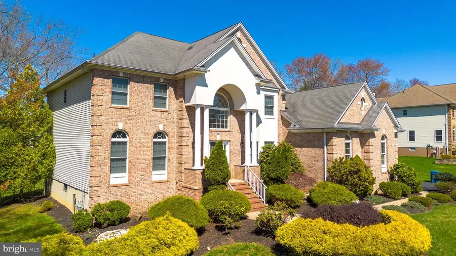 21 Woodmere Rd, Monroe, NJ 08831 - #2