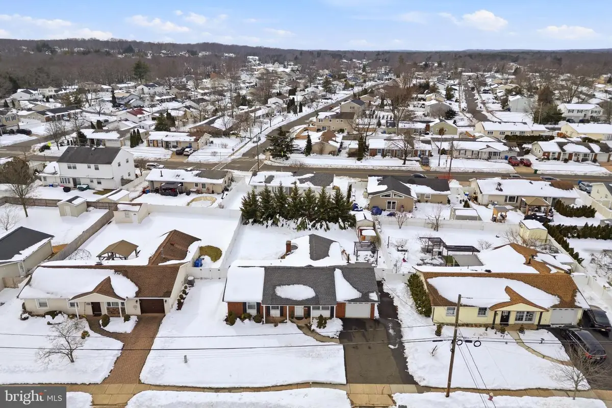 15 Drexel Ter, Monroe, NJ 08831 - #1