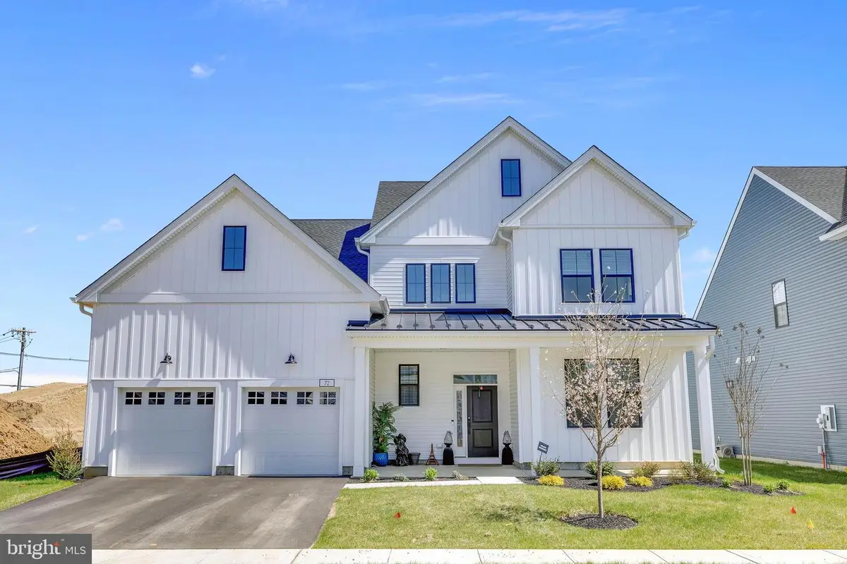 72 Ross Ln, Cranbury, NJ 08512 - #1