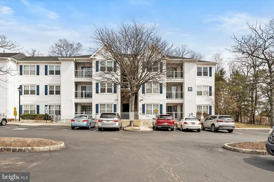 1125 Waterford Dr, Edison, NJ 08817 - #3