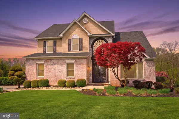 6 Deerfield Dr, MONROE TOWNSHIP, NJ 08831