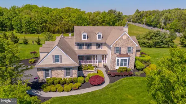 2 Linwood Dr, MONROE TOWNSHIP, NJ 08831