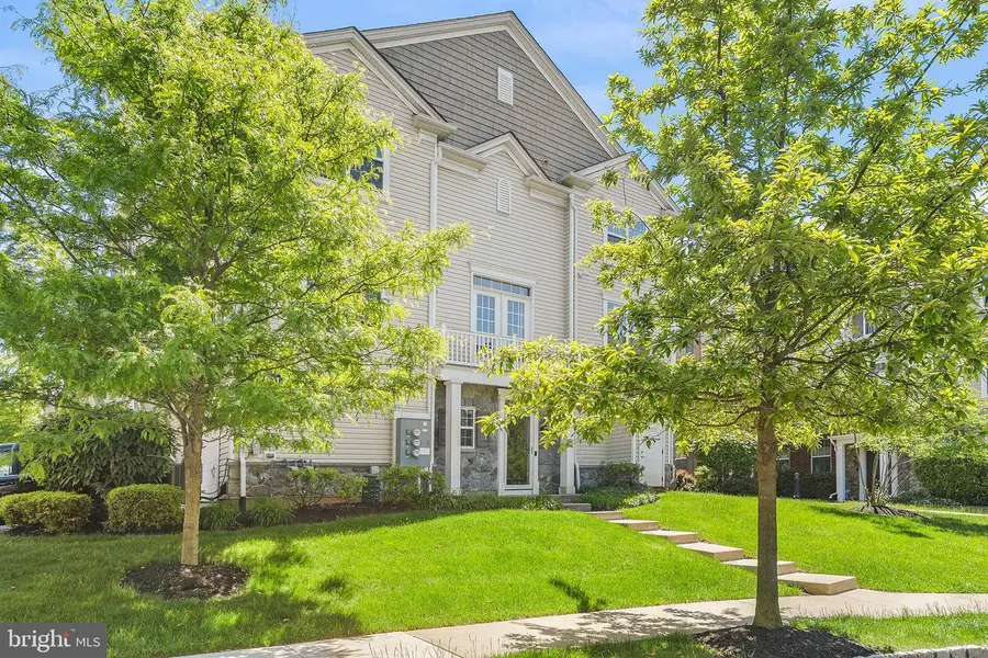 2105 Ethan Ln, Highland Park, NJ 08904 - #3