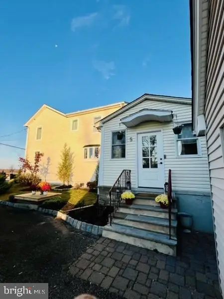 5 Wyckoffs Mills Applegarth, Monroe, NJ 08831 - #3