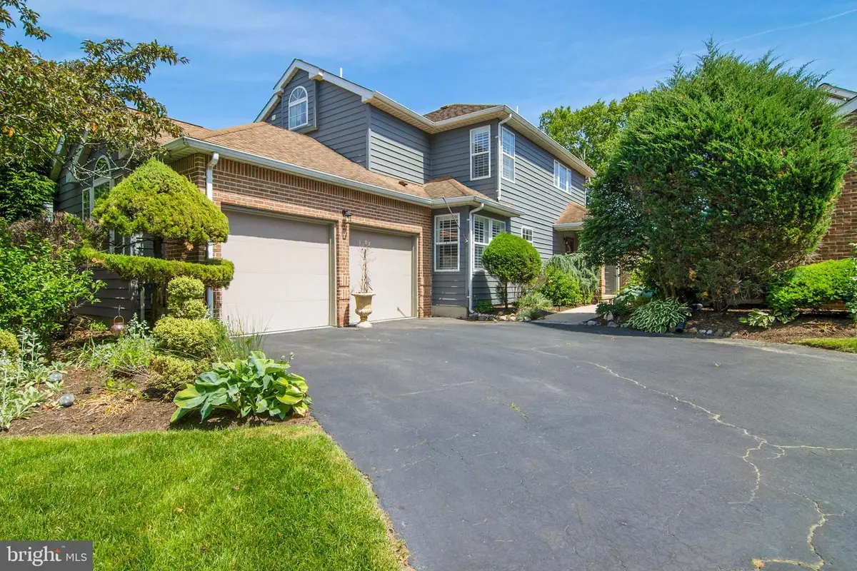 19 Fairway Blvd, Monroe, NJ 08831 - #1