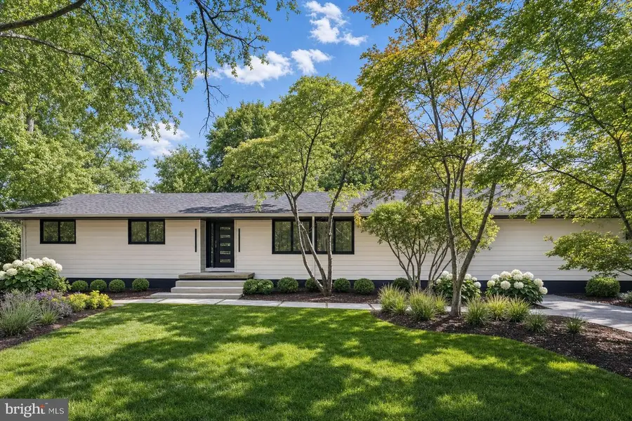 26 Bentley Rd, Monroe, NJ 08831 - #3