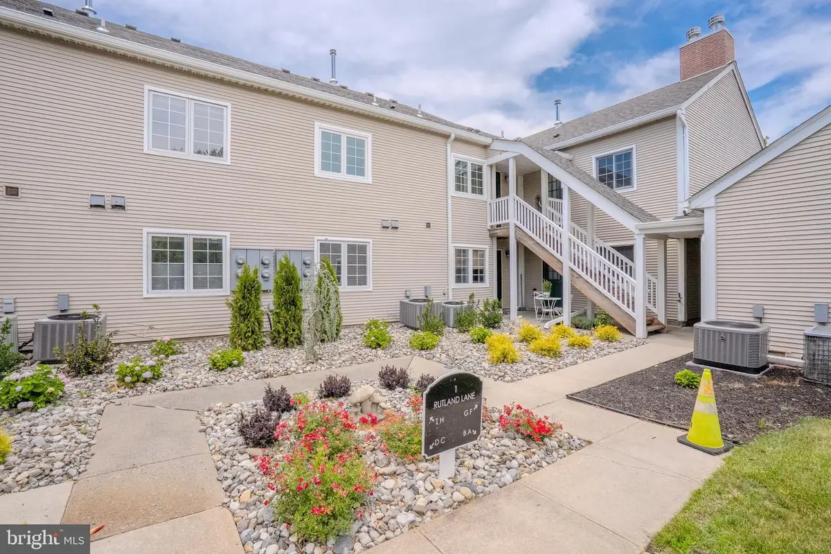 1-f Rutland Ln, Monroe, NJ 08831 - #1