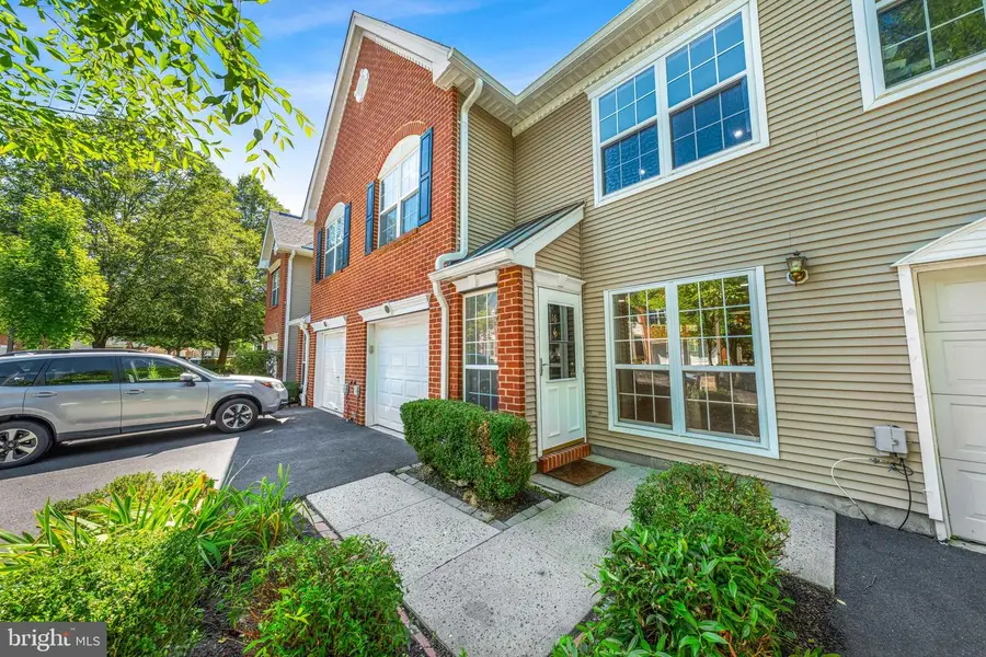 16 Lee Ct, Plainsboro, NJ 08536 - #2