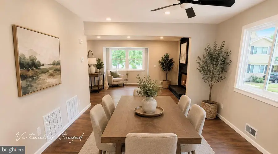 27 Davids Ct, Dayton, NJ 08810 - #3