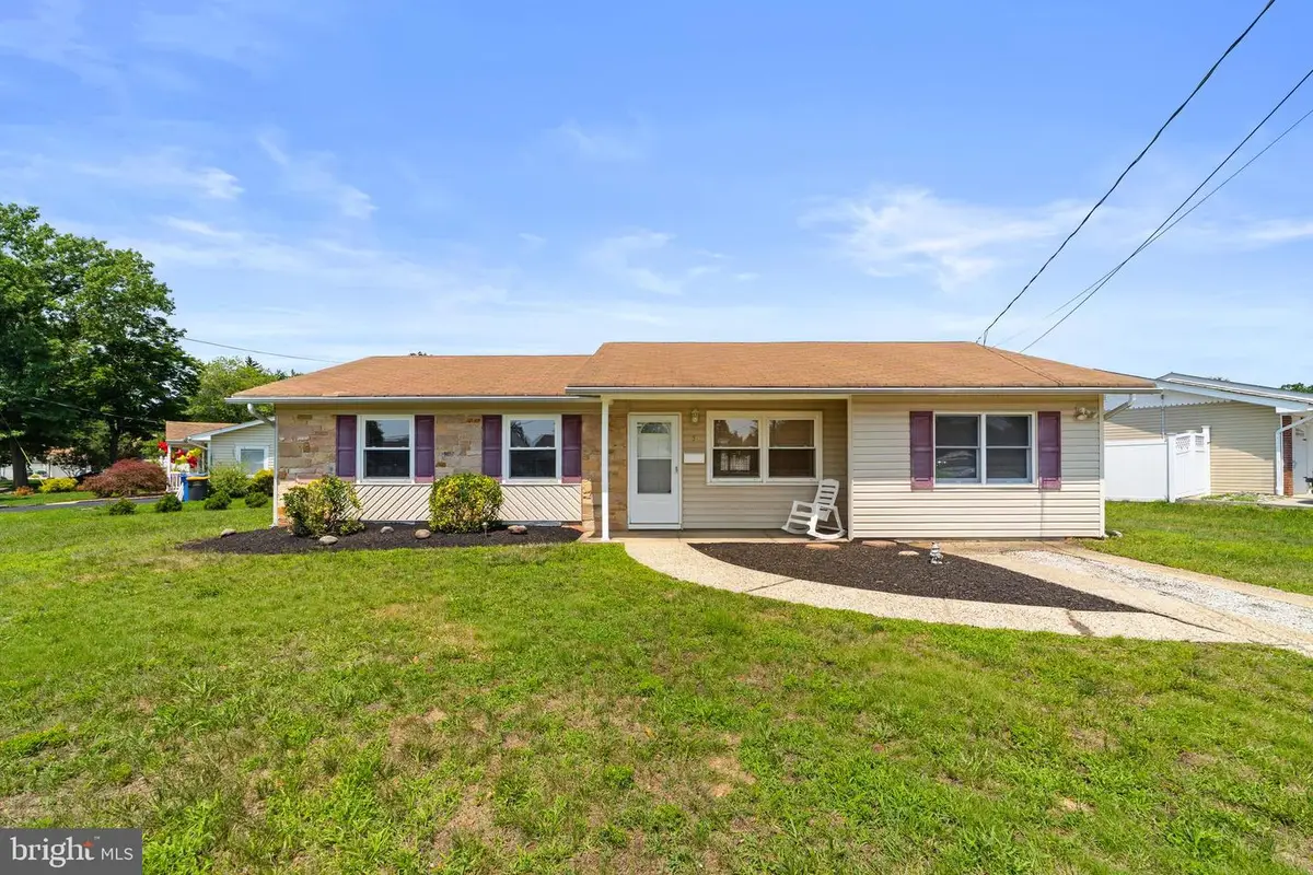 5 Forest Park Ter, Monroe, NJ 08831 - #1