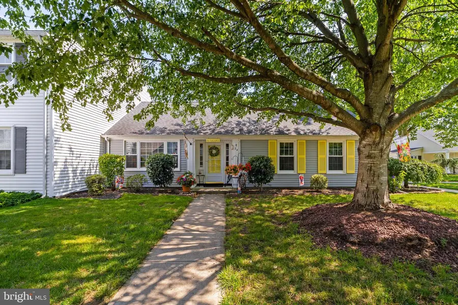 74 Amherst Ln E, Monroe, NJ 08831 - #2