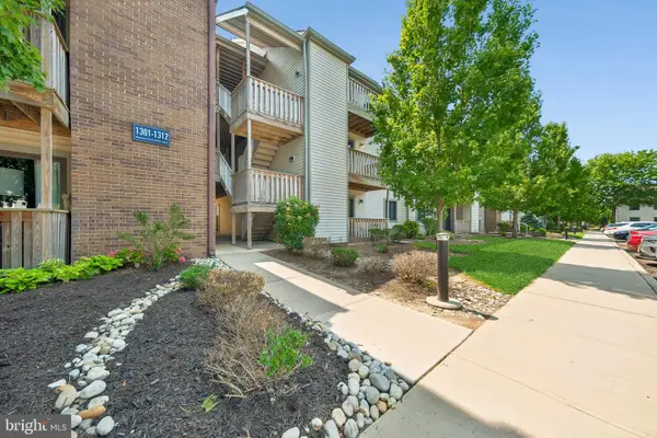 1308 Ravens Crest Dr, PLAINSBORO, NJ 08536