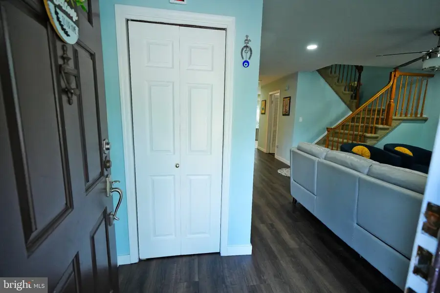 1702 Oak Ct, Monmouth Junction, NJ 08852 - #3