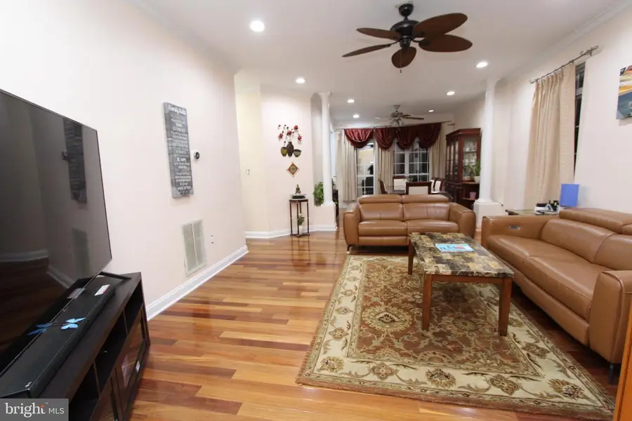 90 Marion Dr, Plainsboro, NJ 08536 - #3